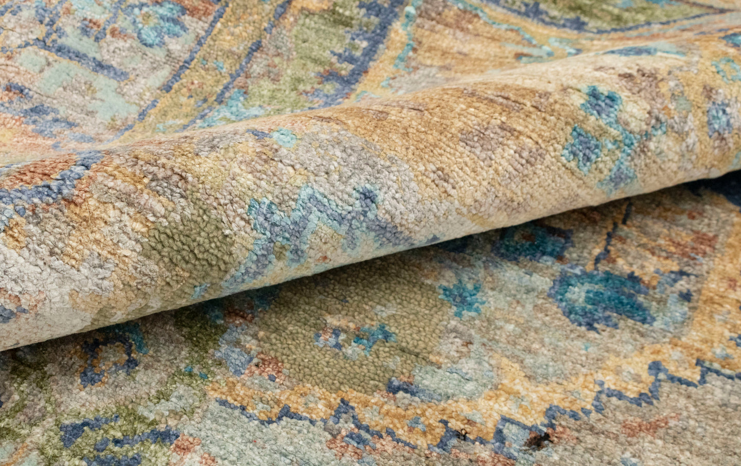8x8.8Ft Medallion Traditional 100% Saree Silk Rug | Shritija Rugs | Rugs Online London